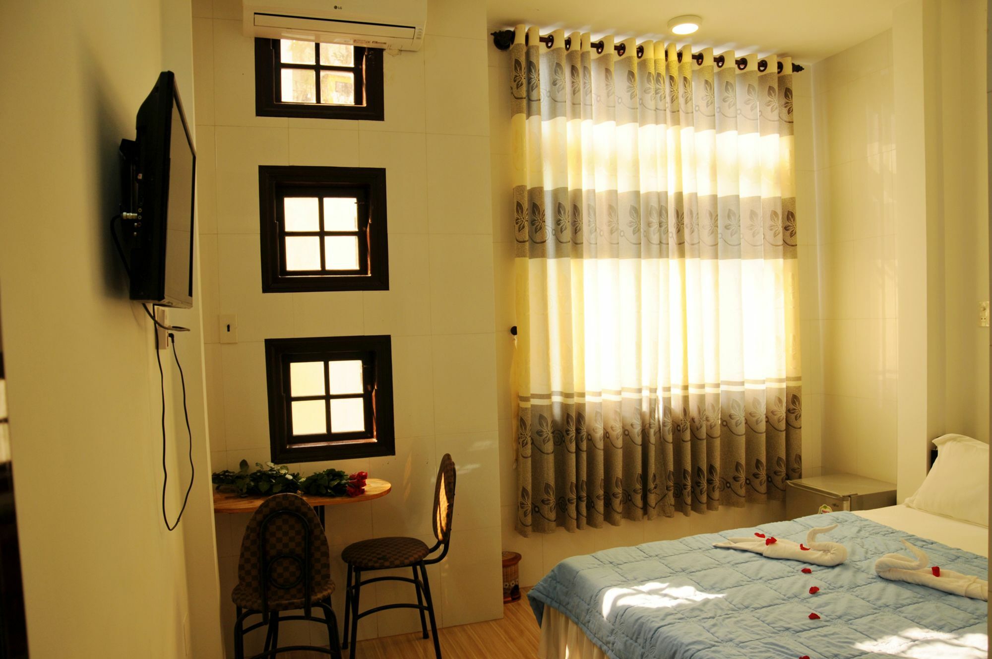 Bien Khoi Mini Hotel Хюе Екстер'єр фото